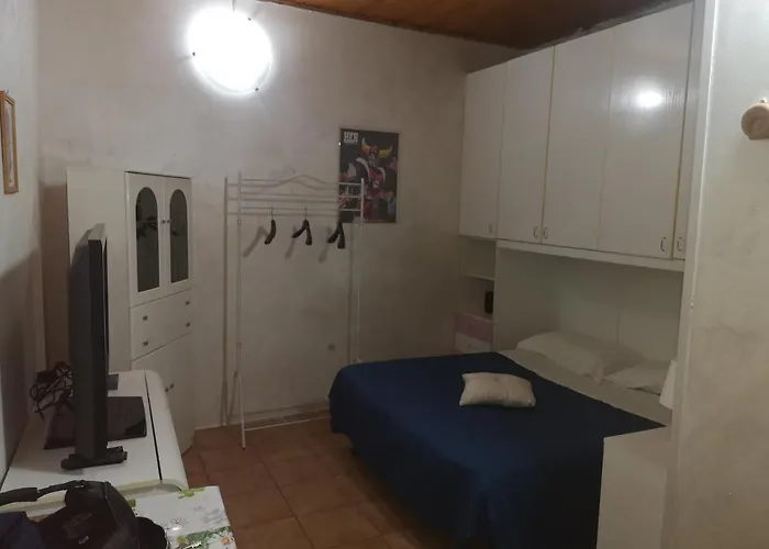 One-Bedroom House